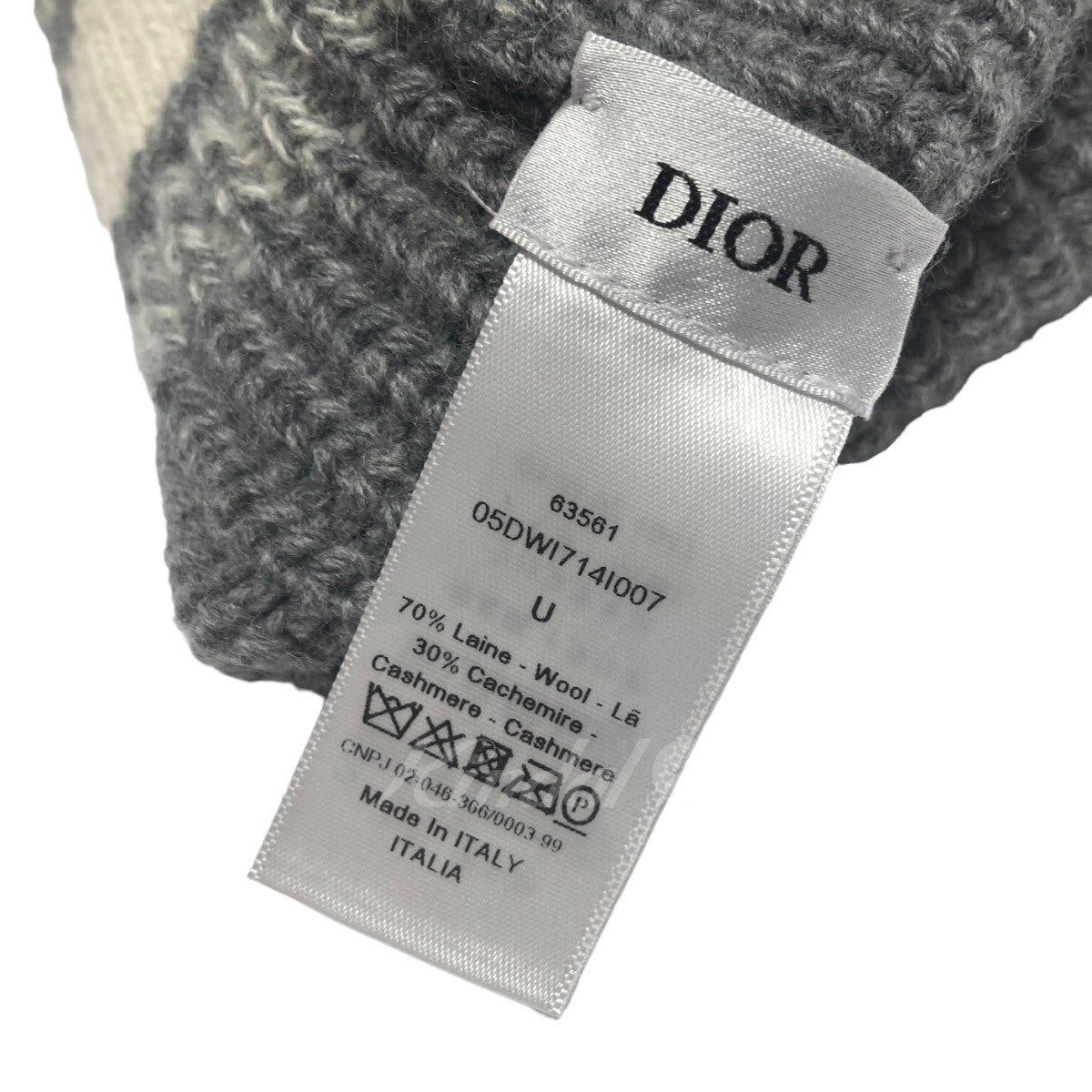 ディオールの05DWI7141007 ロゴ D-White ウール／カシミヤ ニット帽です。 Dior 古着・中古 ファッション小物 アイテム