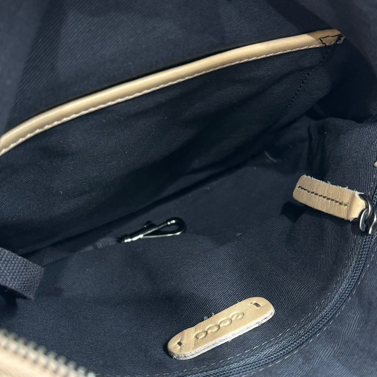 CASPER CROSSBODY BAGショルダーバッグ