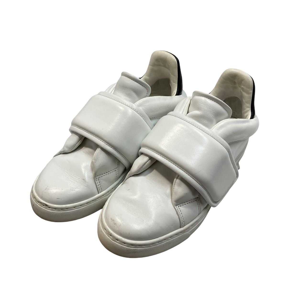 キャバンのベルクロスニーカーです。 CABaN 古着・中古 シューズ アイテム