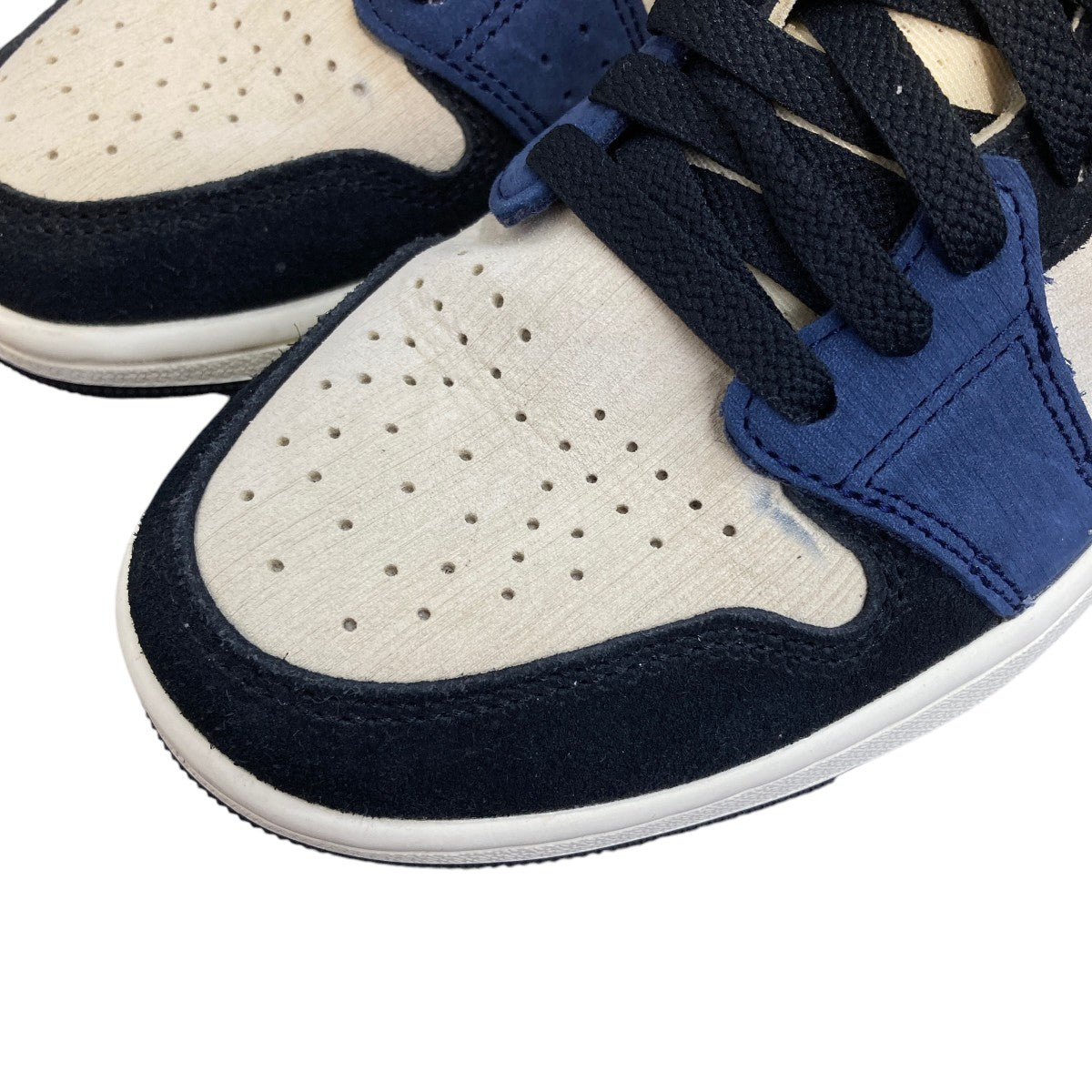 Women’s Air Jordan 1 High Zoom CMFT 2 Blackened Blueウィメンズ エアジョーダン1 ハイ スニーカーDV1305-104