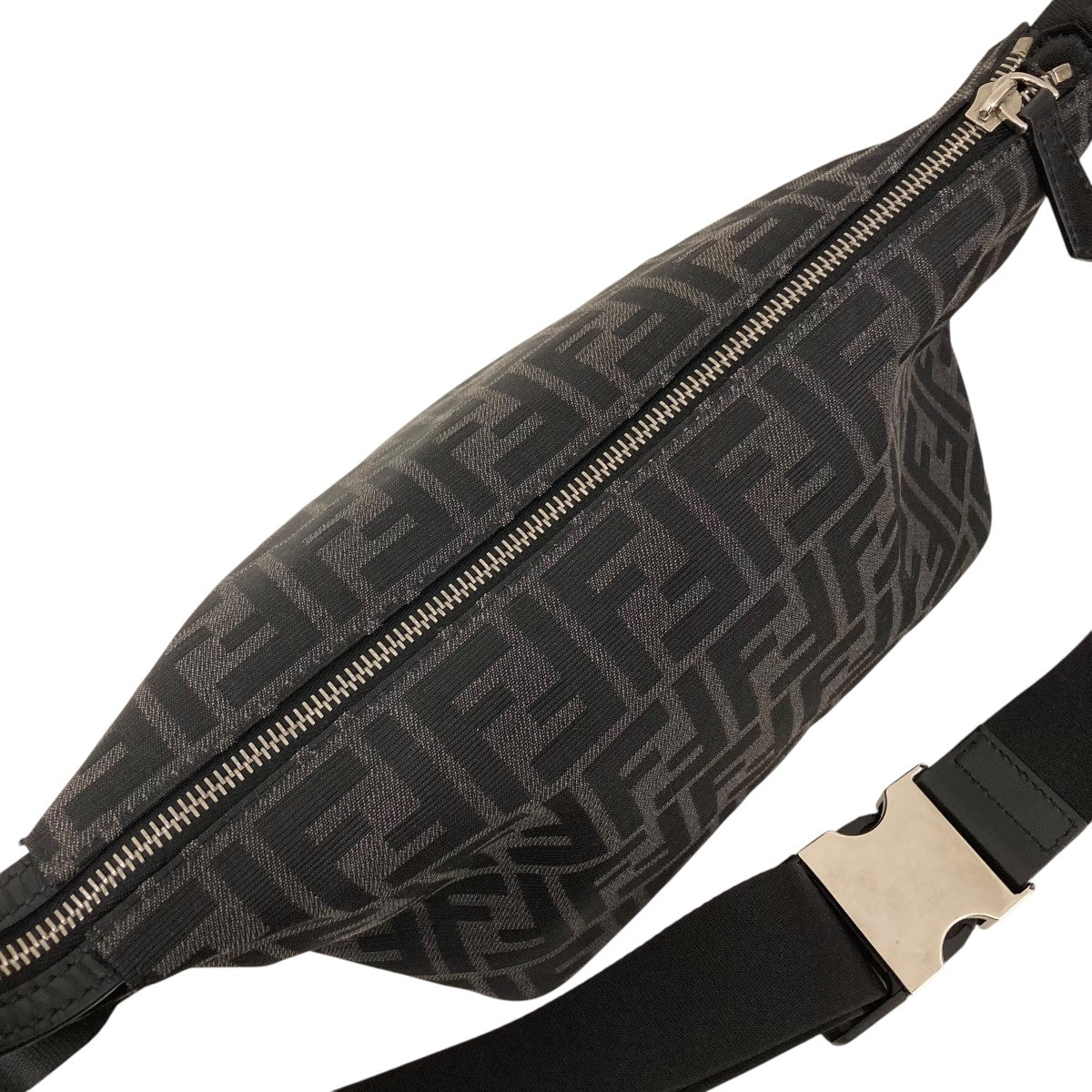 FENDI(フェンディ) ボディバッグ7VA526 7VA526 ブラック｜【公式