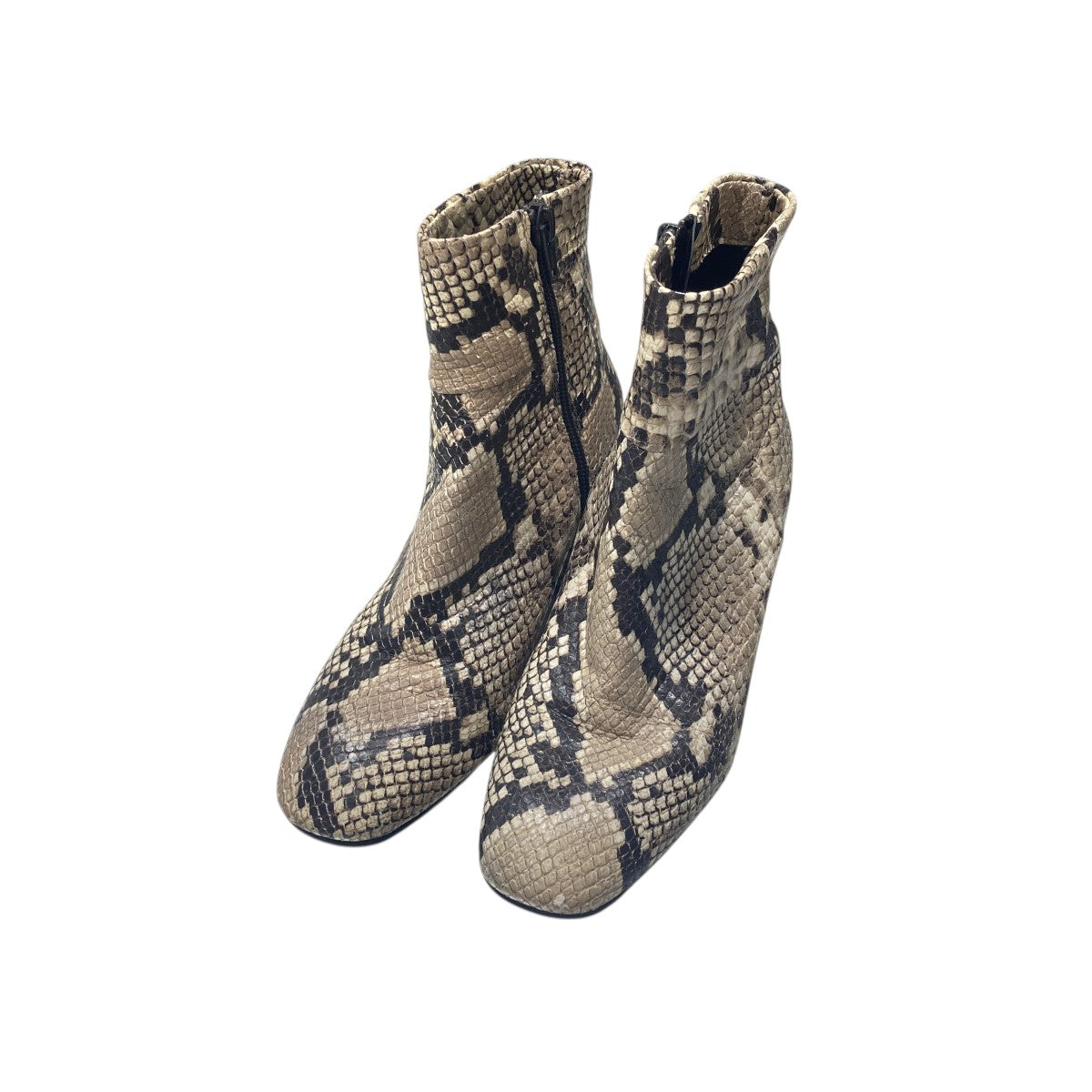 パイソン柄ブーツ