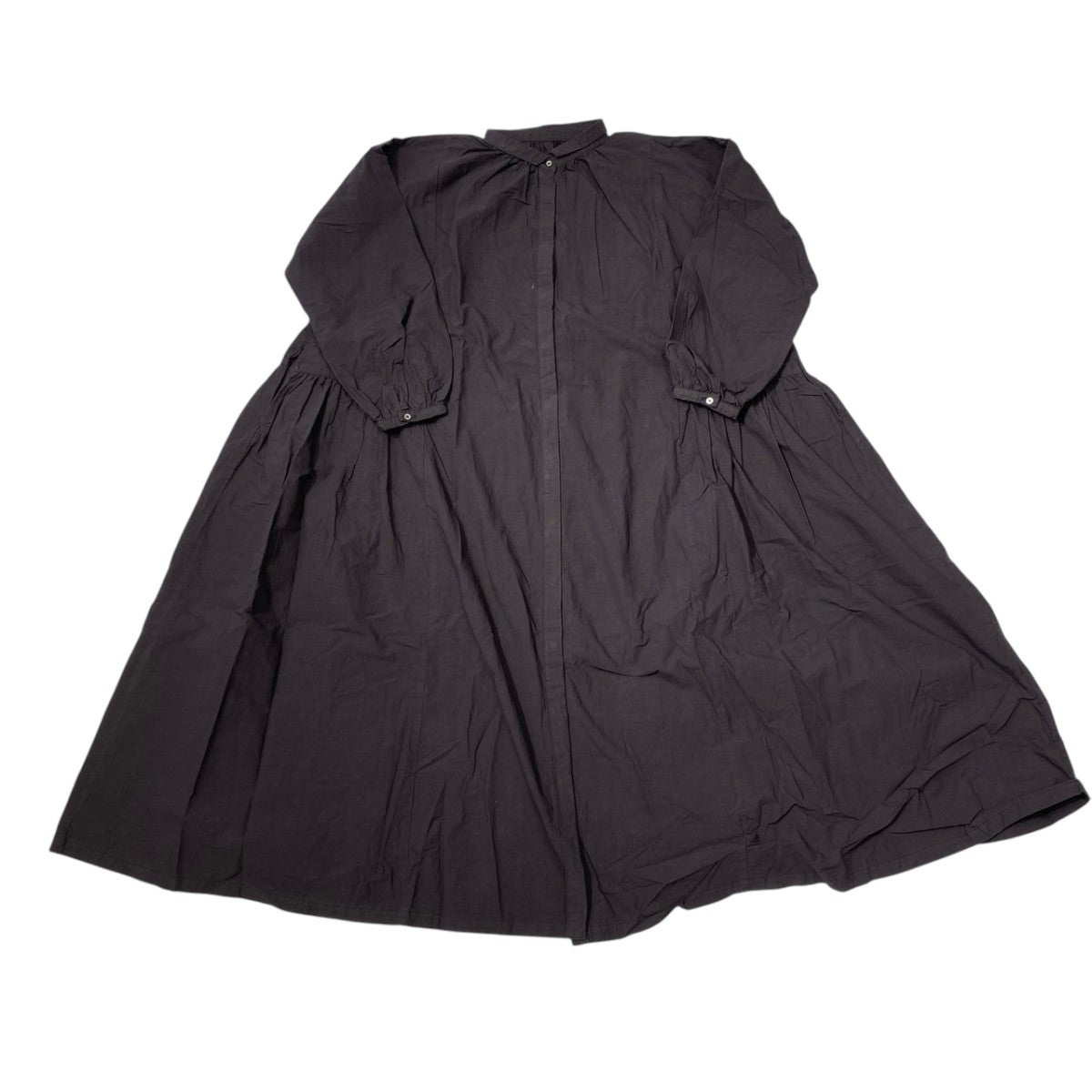 nest Robe(ネストローブ) 22SSブラックリネンバックVネック