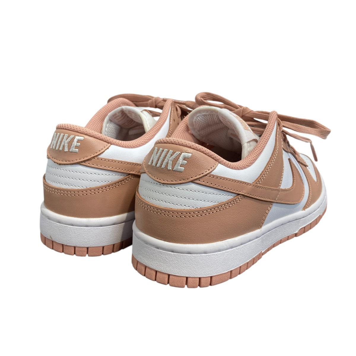 Women’s Dunk Low Rose Whisperウィメンズ ダンク ロー スニーカーDD1503-118