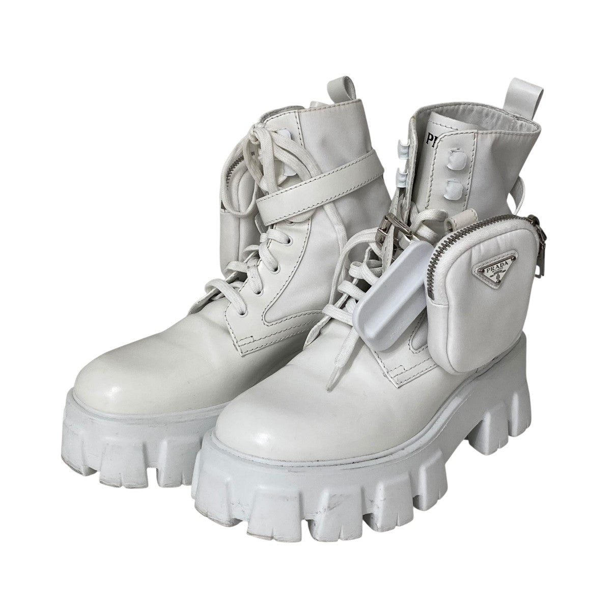 PRADA(プラダ) モノリスポーチ付ブラッシュドレザーx Re-Nylon