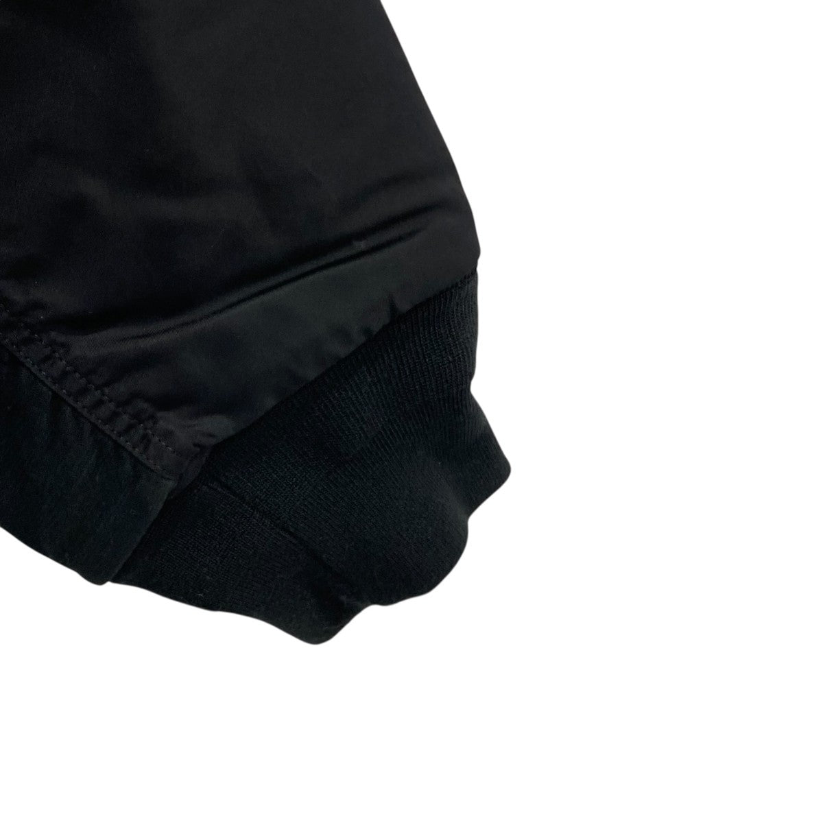 Supreme(シュプリーム) BOUNTY HUNTERリバーシブルMA-1ジャケット