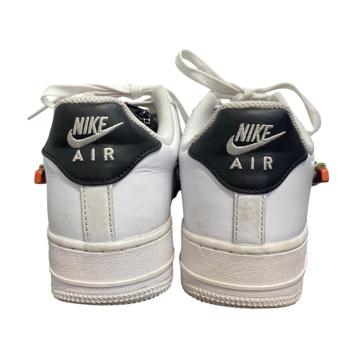 Air Force 1 Low Premium Karabiner Swoosh Whiteエアフォース 1 ロー プレミアム カラビナ スウッシュ スニーカーDH7579-100
