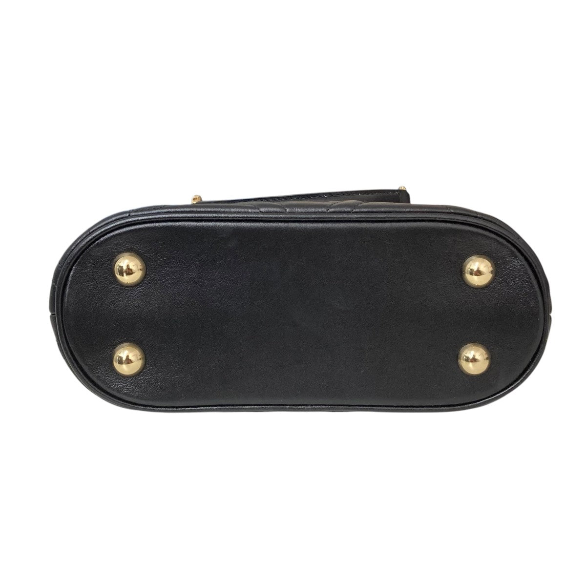 Salvatore Ferragamo(サルヴァトーレフェラガモ) キルティング