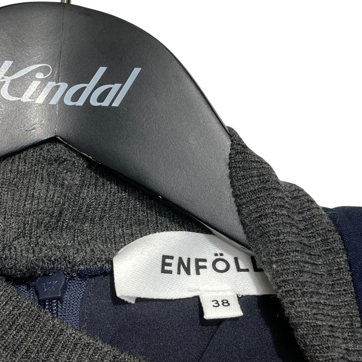 エンフォルド ENFOLD KNIT-LAYERED PULLOVER プルオーバーTシャツ 300ga230-1400 ネイビー サイズ：38 ENFOLD(エンフォルド) KNIT-LAYERED PULLOVER - COLDBECK ONLINE