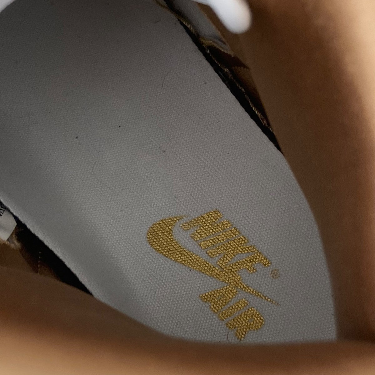 NIKE(ナイキ) Air Jordan 1 Retro High OGハイカットスニーカーFD2596