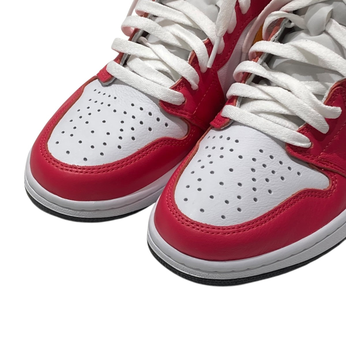 NIKE(ナイキ) Nike Air Jordan 1 High OG Light Fusion Red