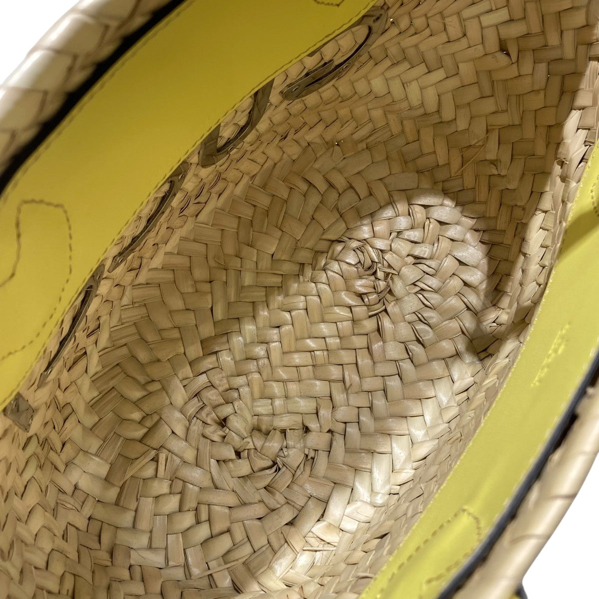 GUCCI(グッチ) ロゴ ミニ ストロートートバッグカゴバッグ782381