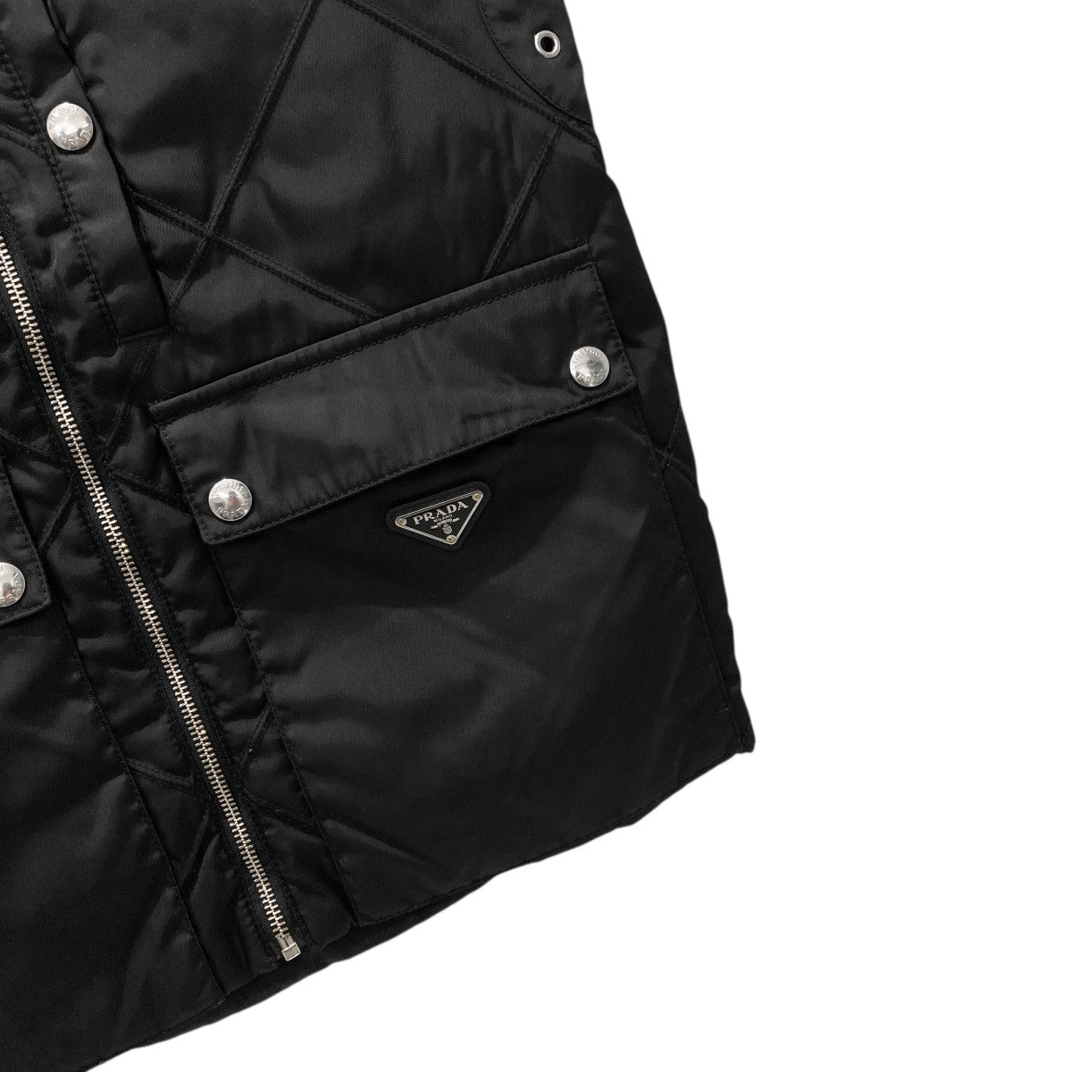 PRADA(プラダ) トライアングルロゴ ナイロンベストSGB315 SGB315