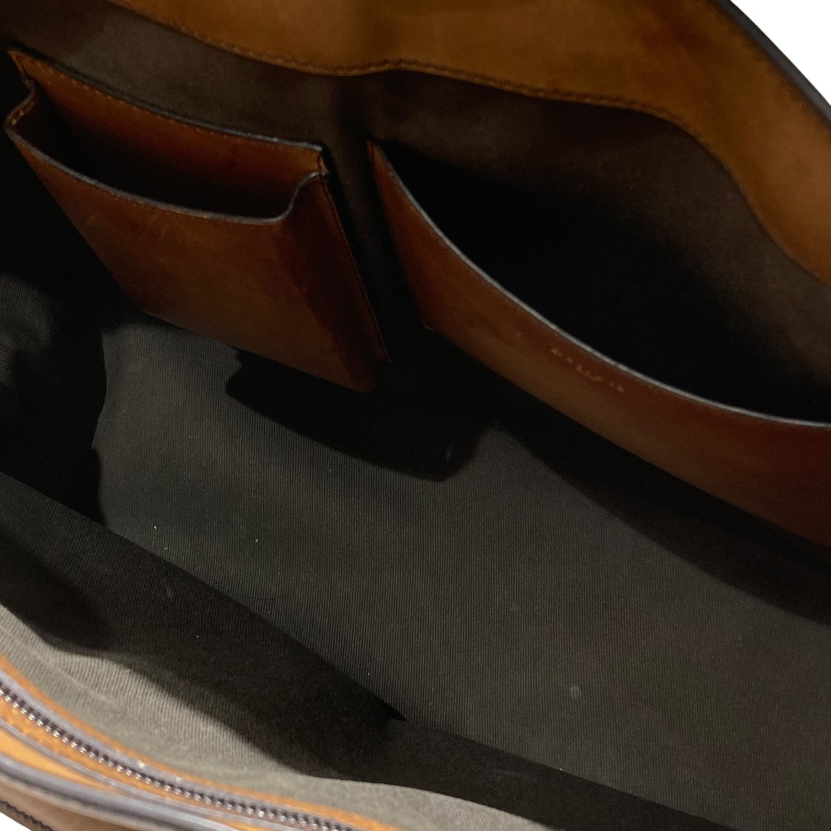 BERLUTI ブラウンレザートートバッグ 保存袋付き BERLUTI ブラウンレザートートバッグ 保存袋付き BERLUTI