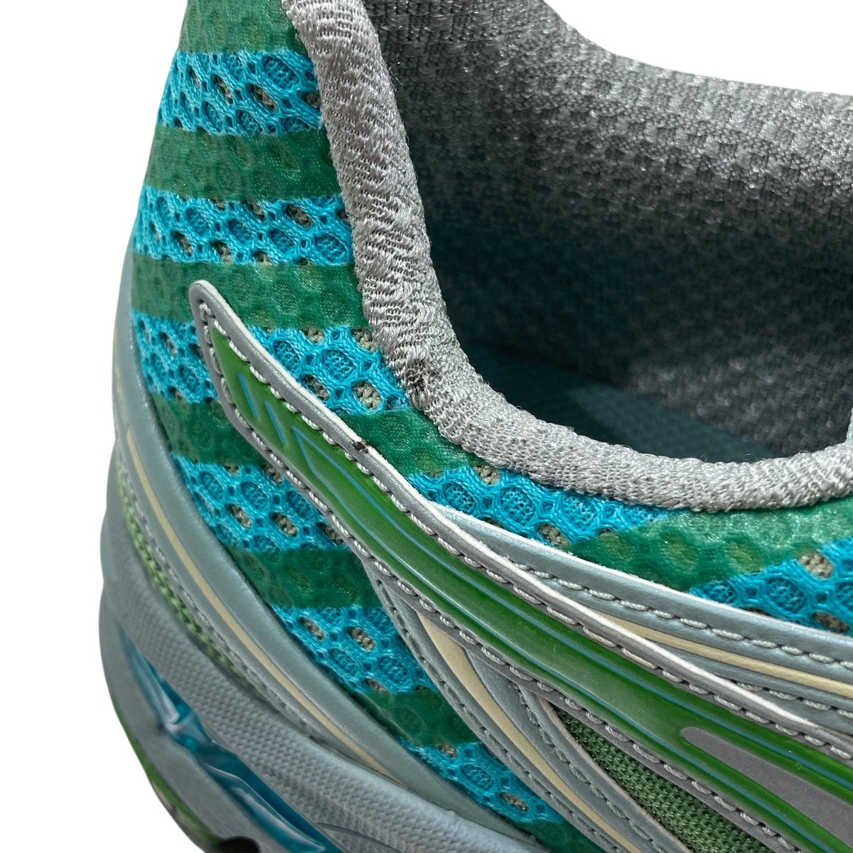 GEL-DS TRAINERスニーカーF961124