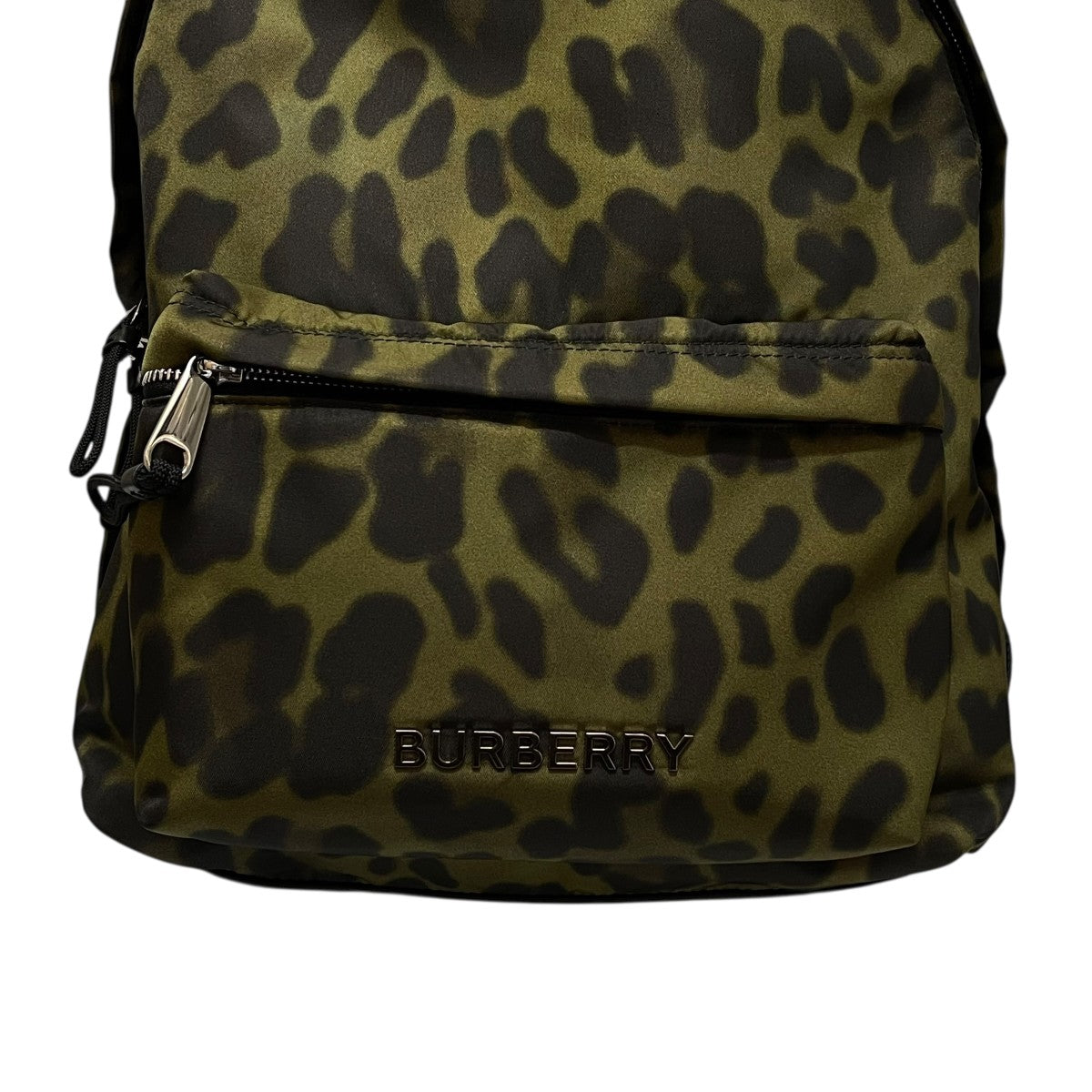 BURBERRY(バーバリー) レオパード柄 バックパック グリーン｜【公式