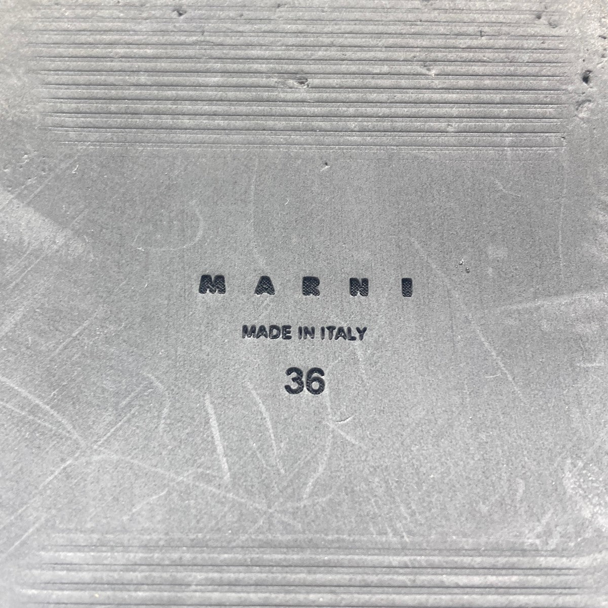 【値下げ】MARNI マルニ サンダル サイズ37（箱、タグあり） 値下げ】MARNI マルニ サンダル サイズ37（箱、タグあり