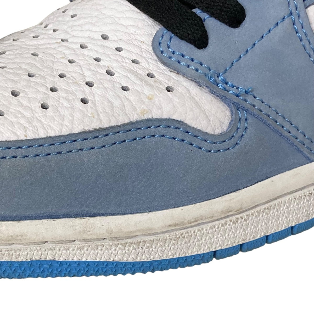 Air Jordan 1 High OG University Blueハイカットスニーカー555088-134