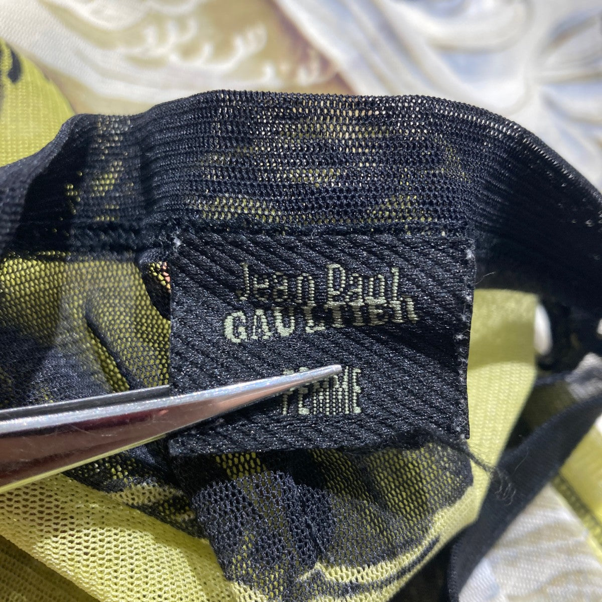 入手困難✨ ジャンポールゴルチエ トップス ノースリーブ グラフィックデザイン 入手困難✨ ジャンポールゴルチエ トップス ノースリーブ