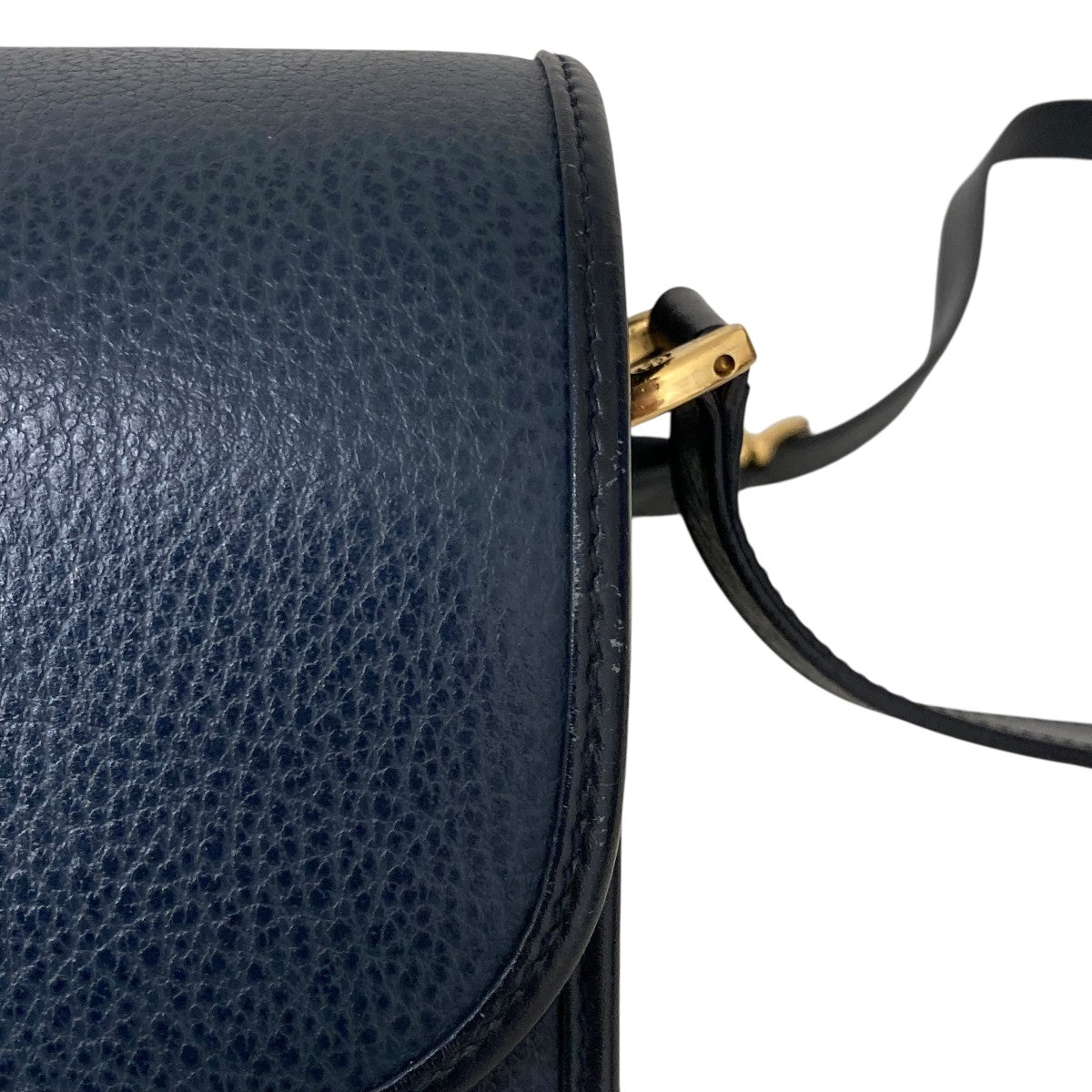 GUCCI(グッチ) ショルダーバッグ ネイビー｜【公式】カインドオル