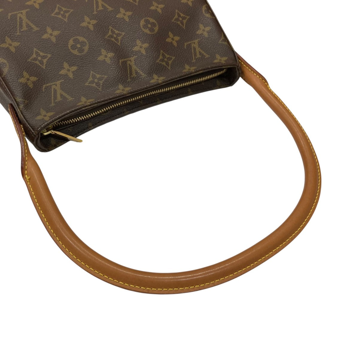 LOUIS VUITTON(ルイヴィトン) ルーピングMMモノグラムショルダー