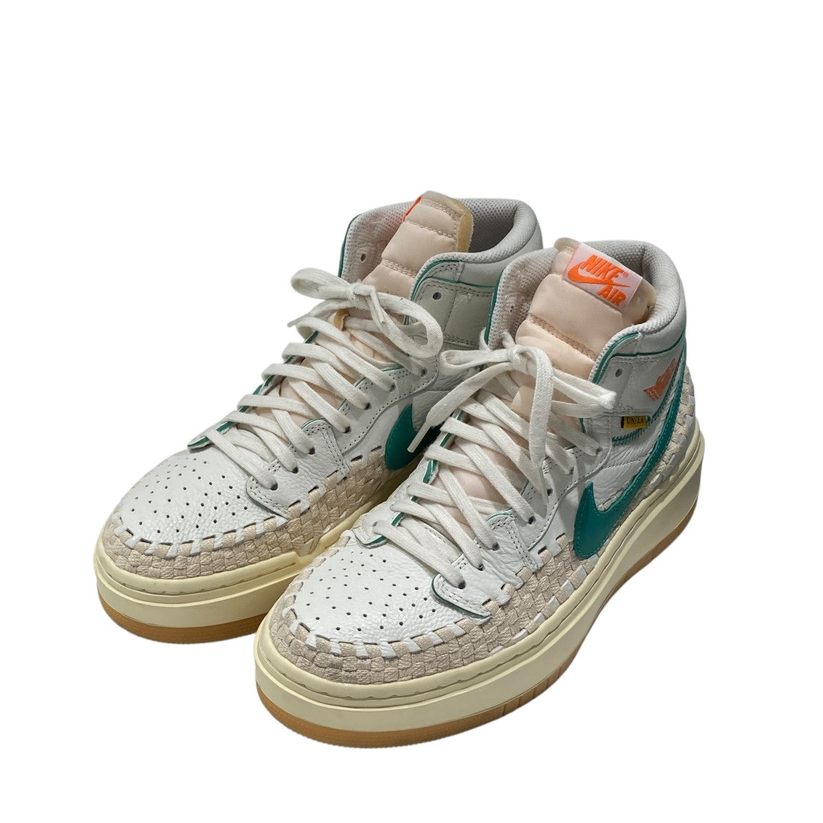 WMNS AIR JORDAN 1 RETRO HIハイカットスニーカーFD0696-100