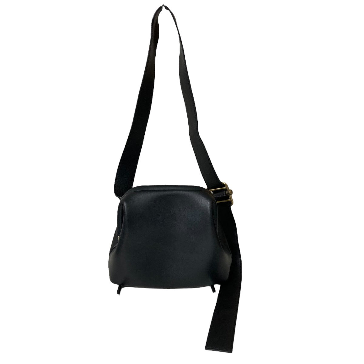 新品未使用　OSOI オソイ　ブラックショルダーバッグ osoi(オソイ) ショルダーバッグ ブラック｜【公式】カインドオル