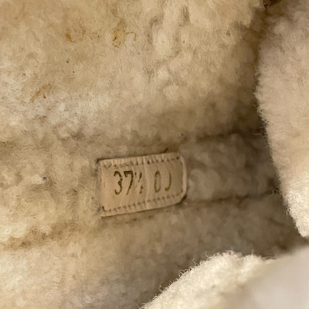 GUCCI(グッチ) ムートンブーツ ベージュ サイズ 37｜【公式】カインド