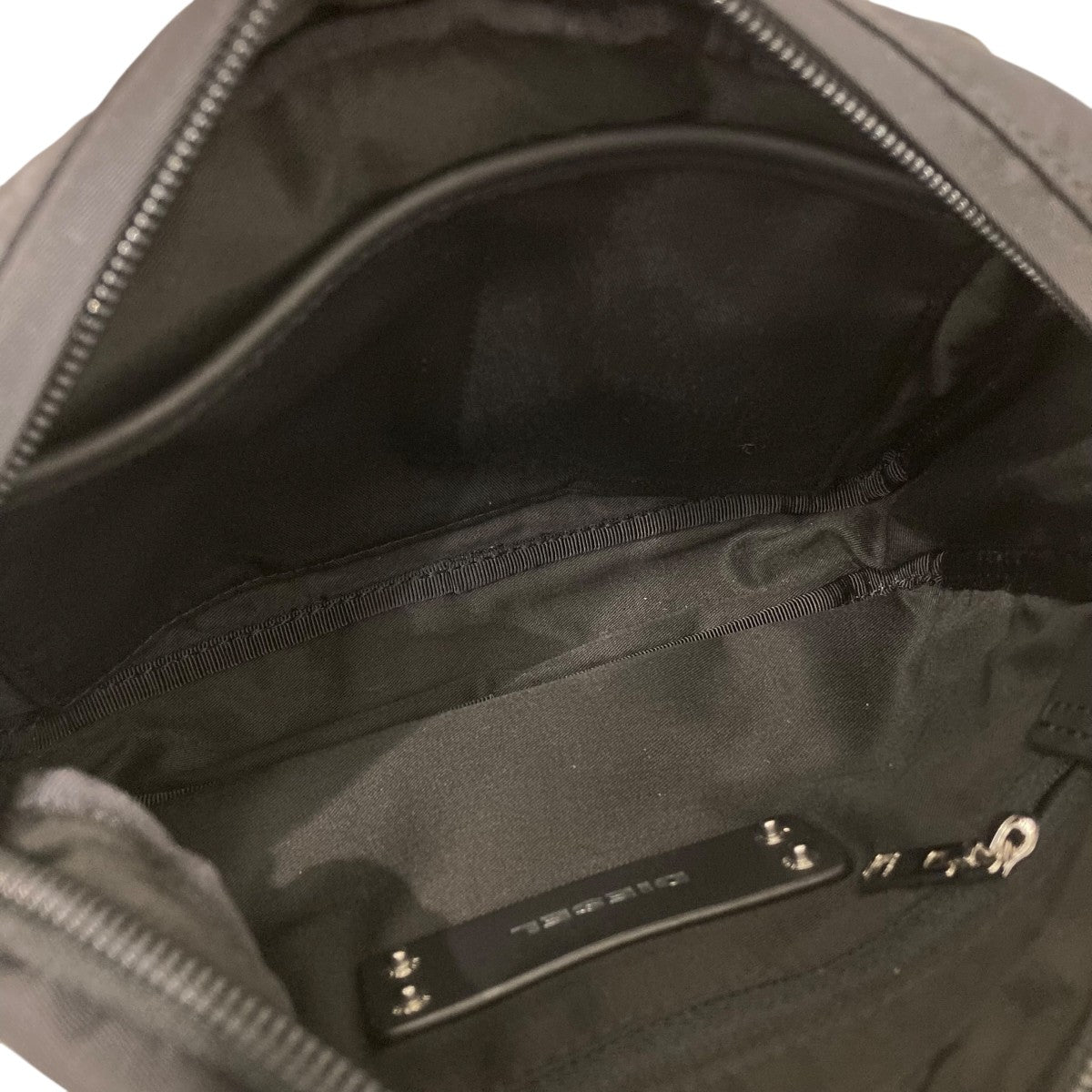 DIESEL(ディーゼル) ショルダーバッグX06777 PR027 T8013 X06777