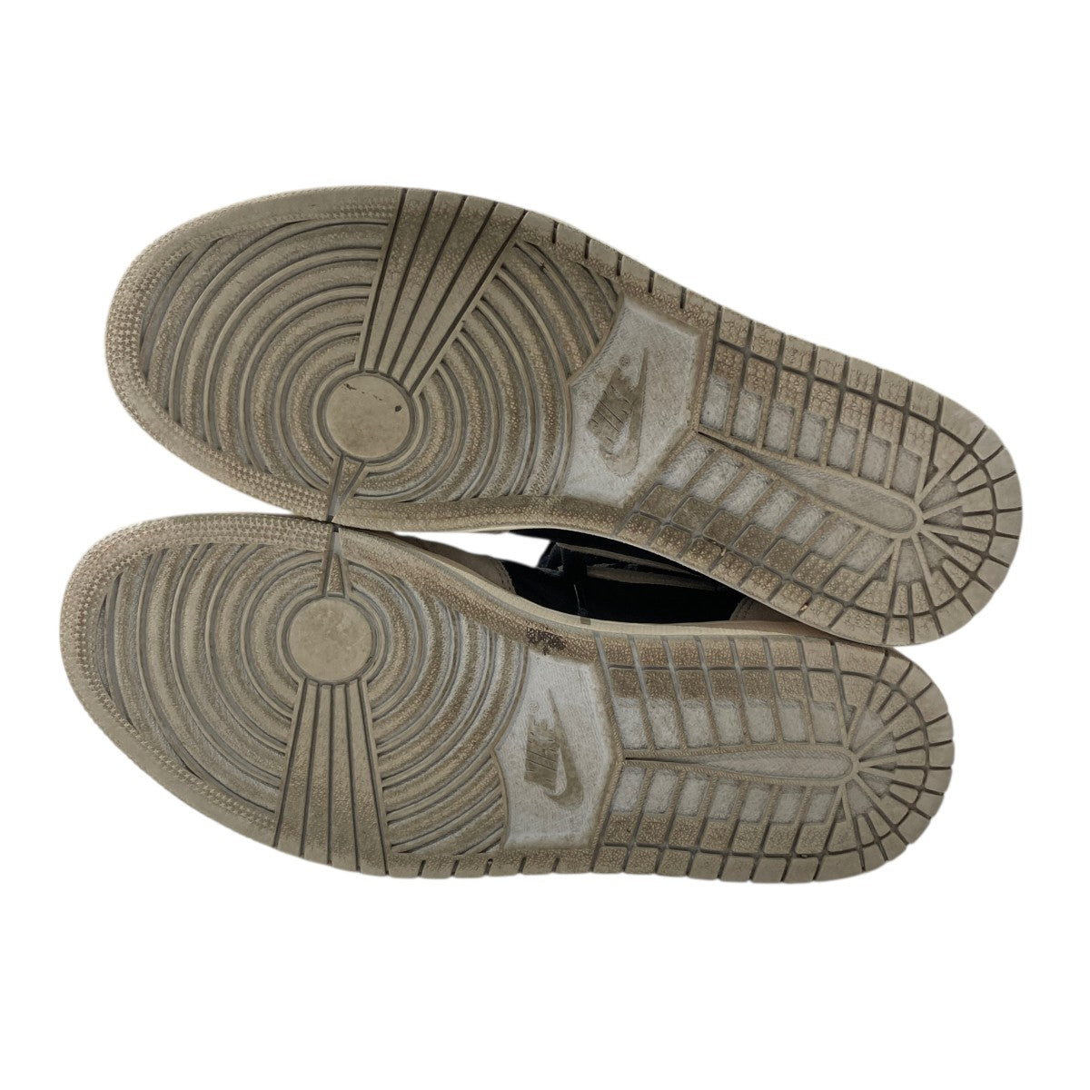 HIGH OG Neutral Grey and Hyper Crimson and Blackエアジョーダン1 レトロ ハイ OG スニーカー555088-018