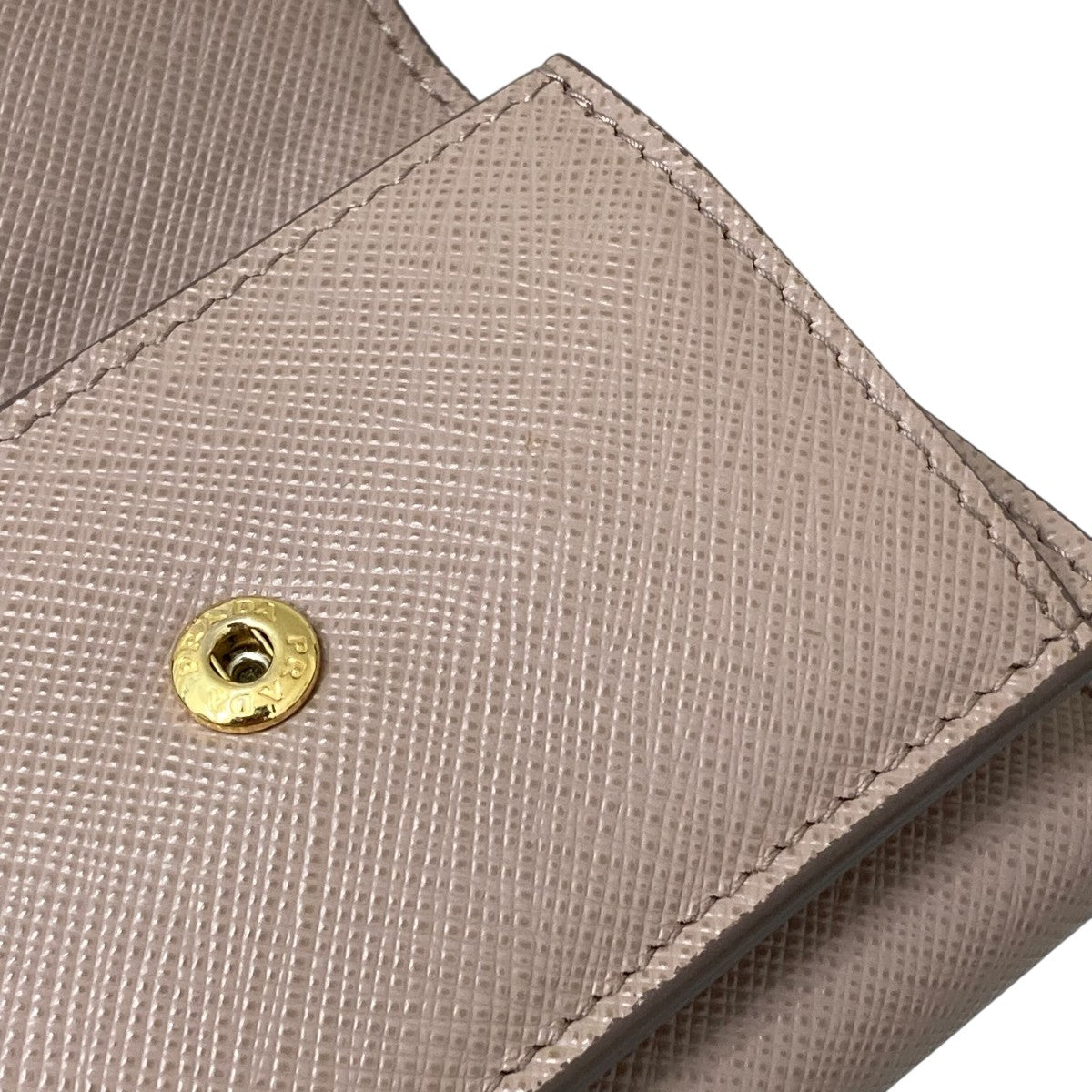 SAFFIANO TRIANGOLO財布