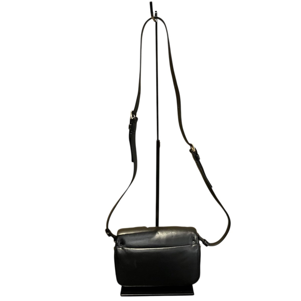 Roger Vivier ショルダーバッグRBWAOGJ0100YDRB999 古着・中古-2枚目のアイテム画像