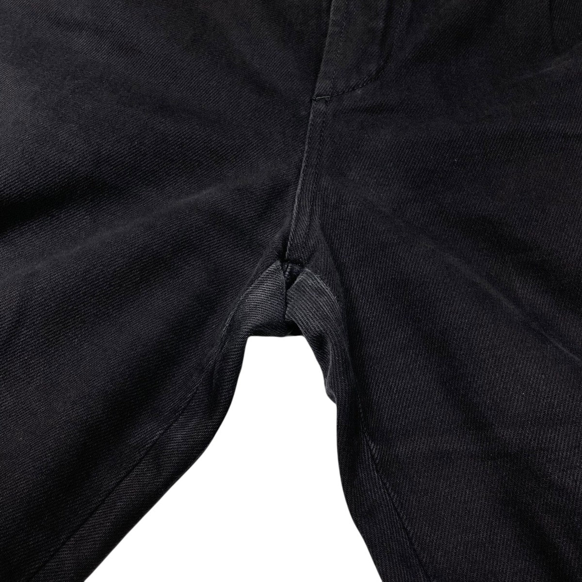 Cristaseya(クリスタセヤ) BLACK DENIM PLEATED TROUSERSデニムパンツ