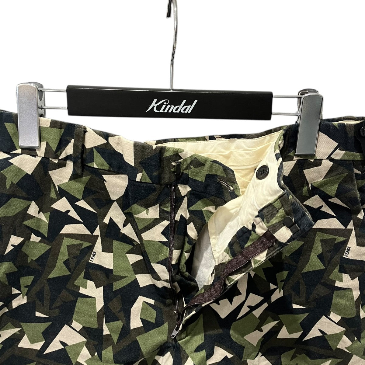FENDI ハーフパンツ12cpf-20-625 古着・中古-3枚目のアイテム画像