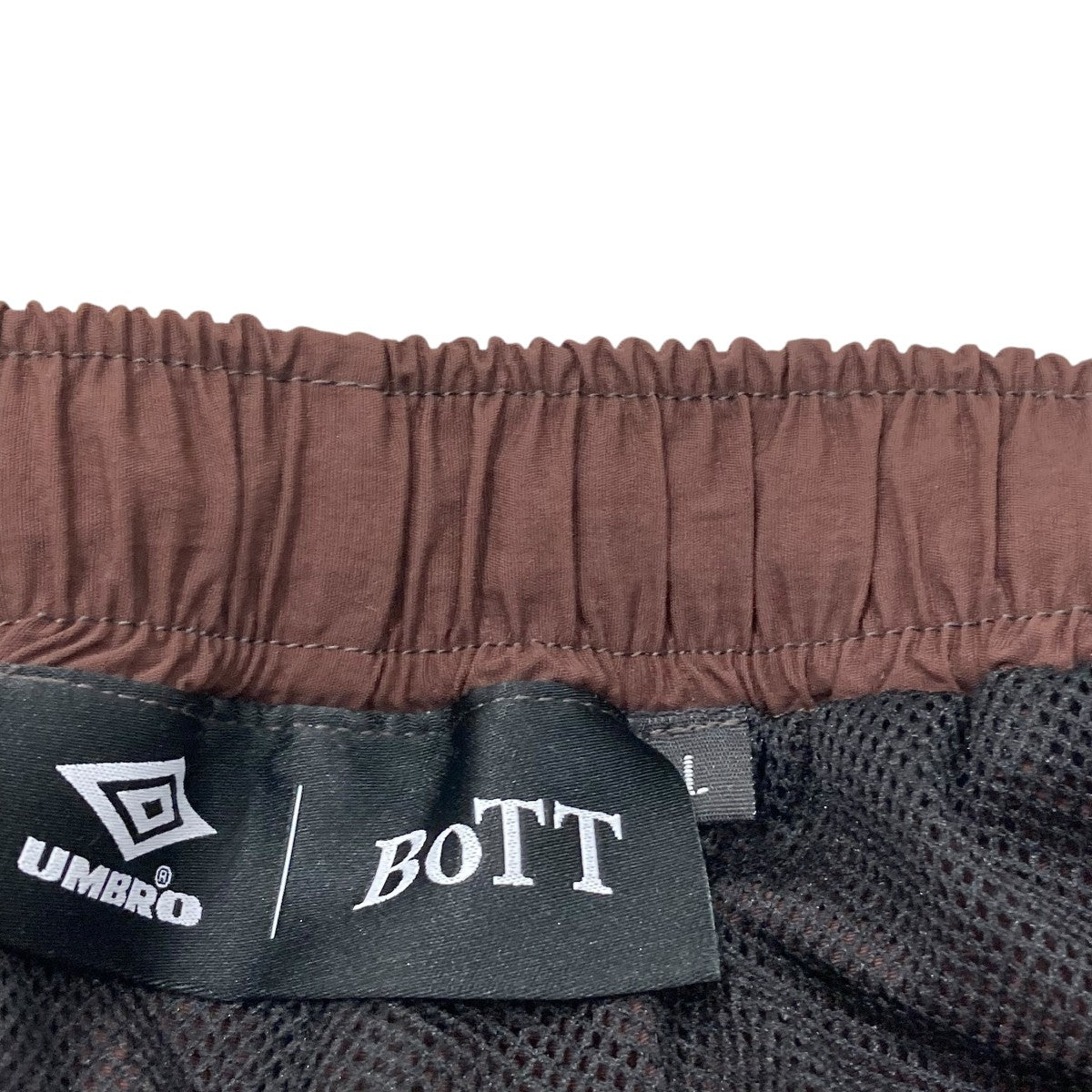 UMBRO×BoTT ナイロンパンツ75-24-0060 75-24-0060 ブラウン サイズ L