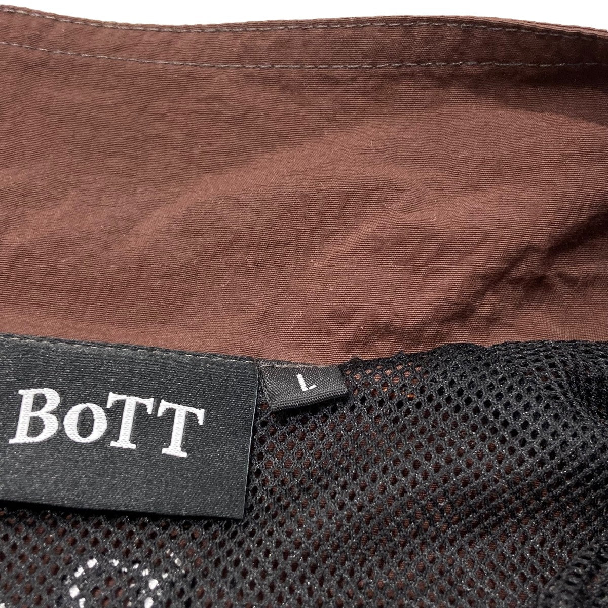 UMBRO BoTT Mサイズ オリーブジャケット BEAMS別注 bott umbro beamsナイロンジャケット