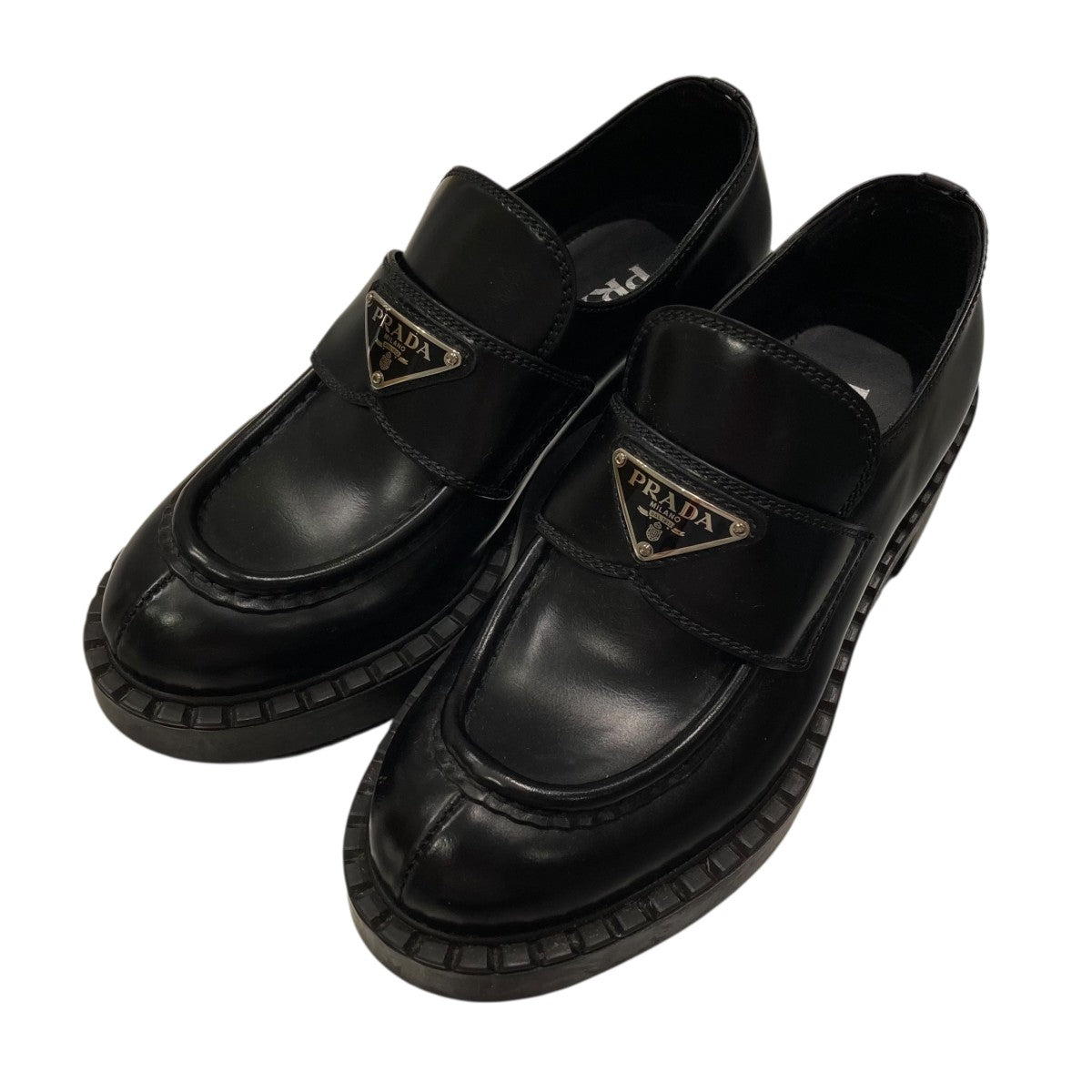 PRADA ブラック エナメル ローファー　36 PRADA ブラック エナメル ローファー 36 プラダブラッシュド