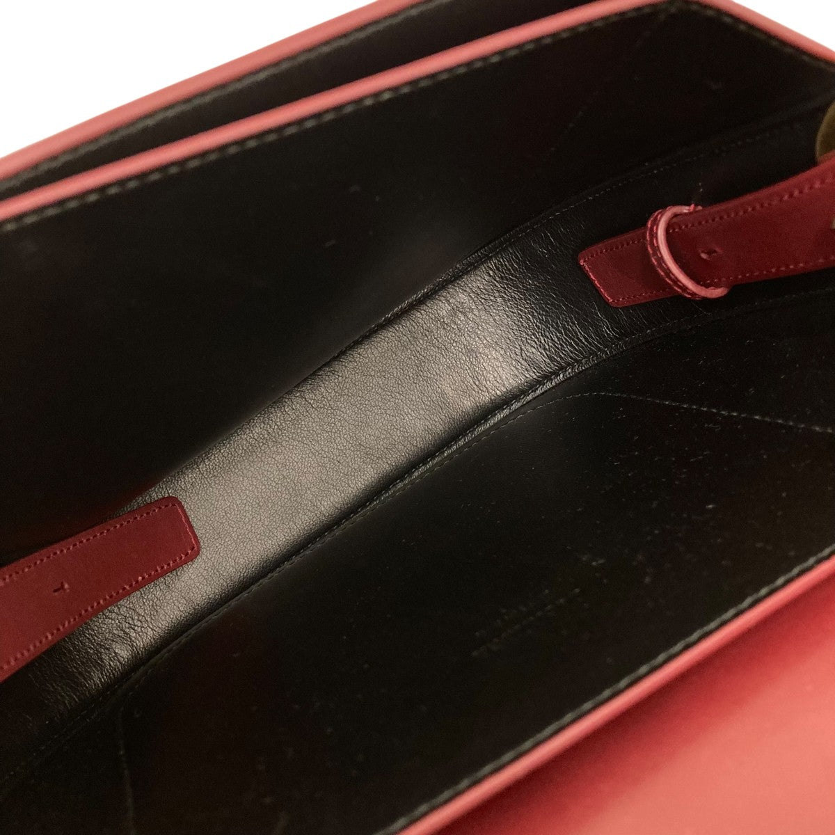 25SSCOIN CROSSBODY MDショルダーバッグ