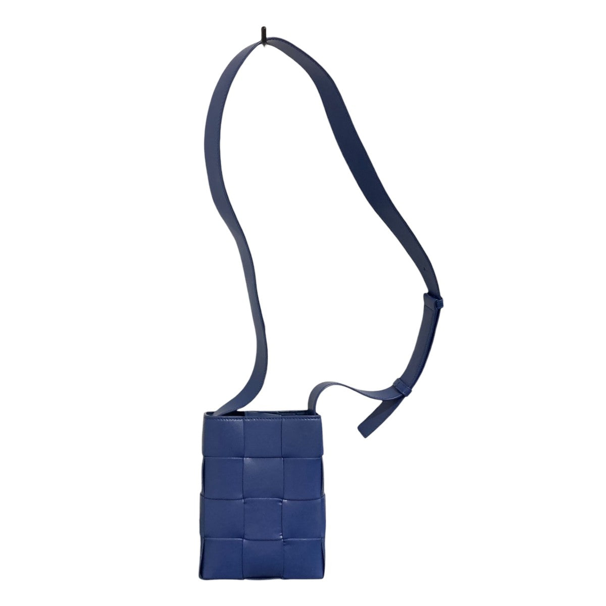 BOTTEGA VENETA カセットショルダーバッグ 古着・中古-2枚目のアイテム画像