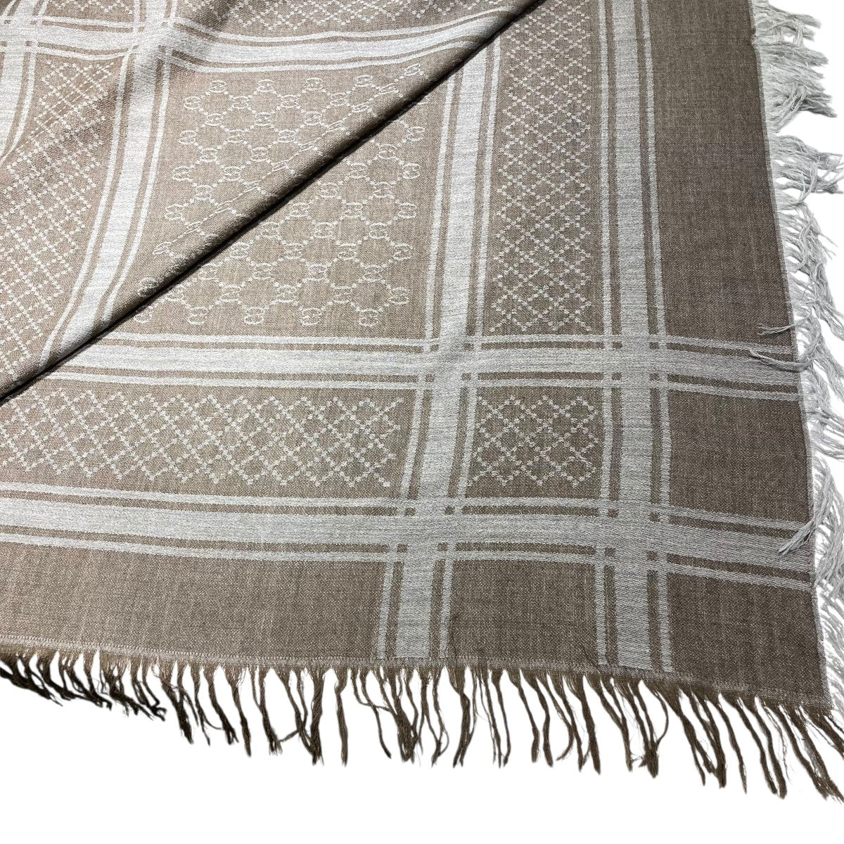 GUCCI(グッチ) フォックスファーGG柄ストール254017 254017 ブラウン