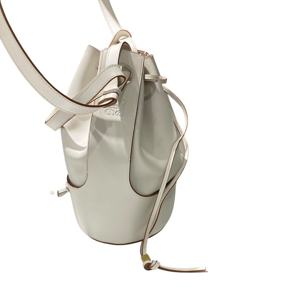 LOEWE バルーン レザーショルダーバッグ 古着・中古-3枚目のアイテム画像