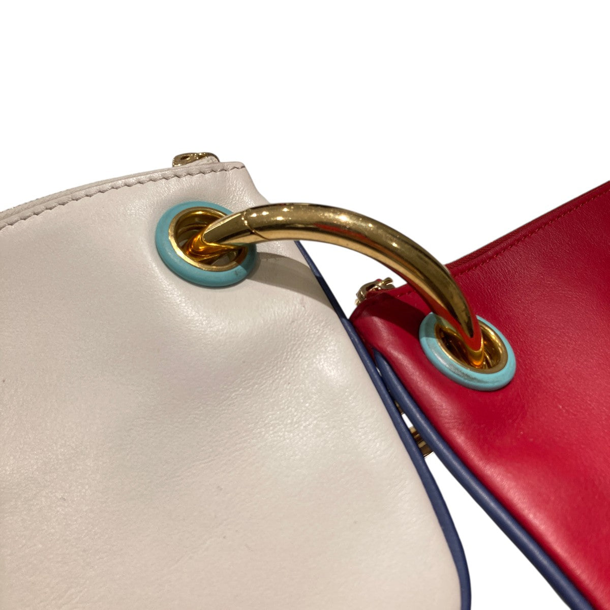 FENDI(フェンディ) トリプレットパイソン柄クラッチバッグ8BS001