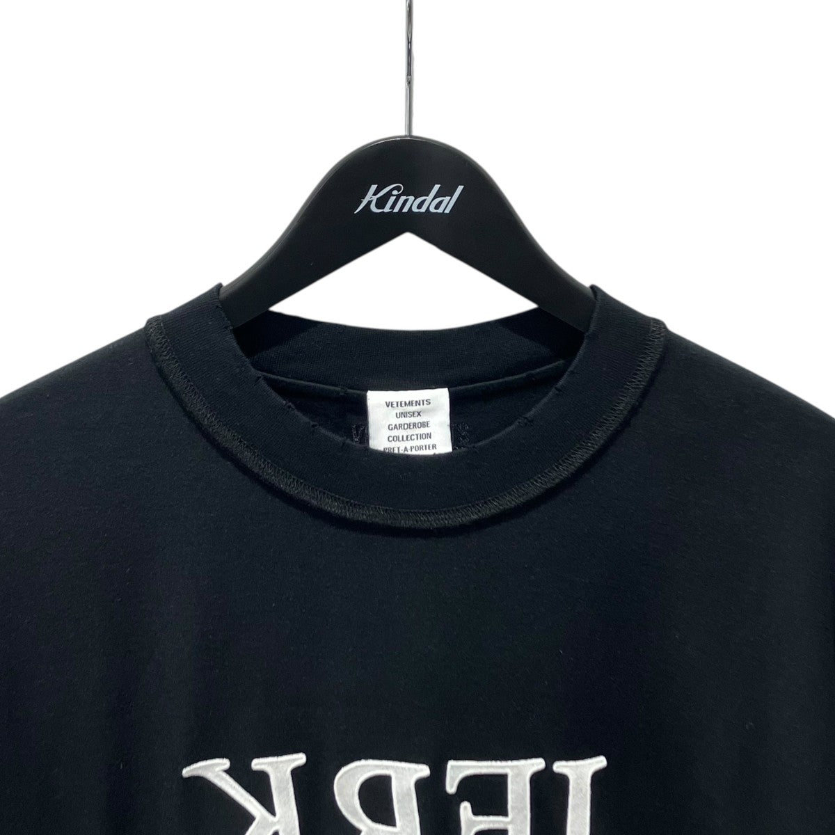 VETEMENTS Im Not Doing Shit TodayTシャツUE63TR320B 古着・中古-3枚目のアイテム画像