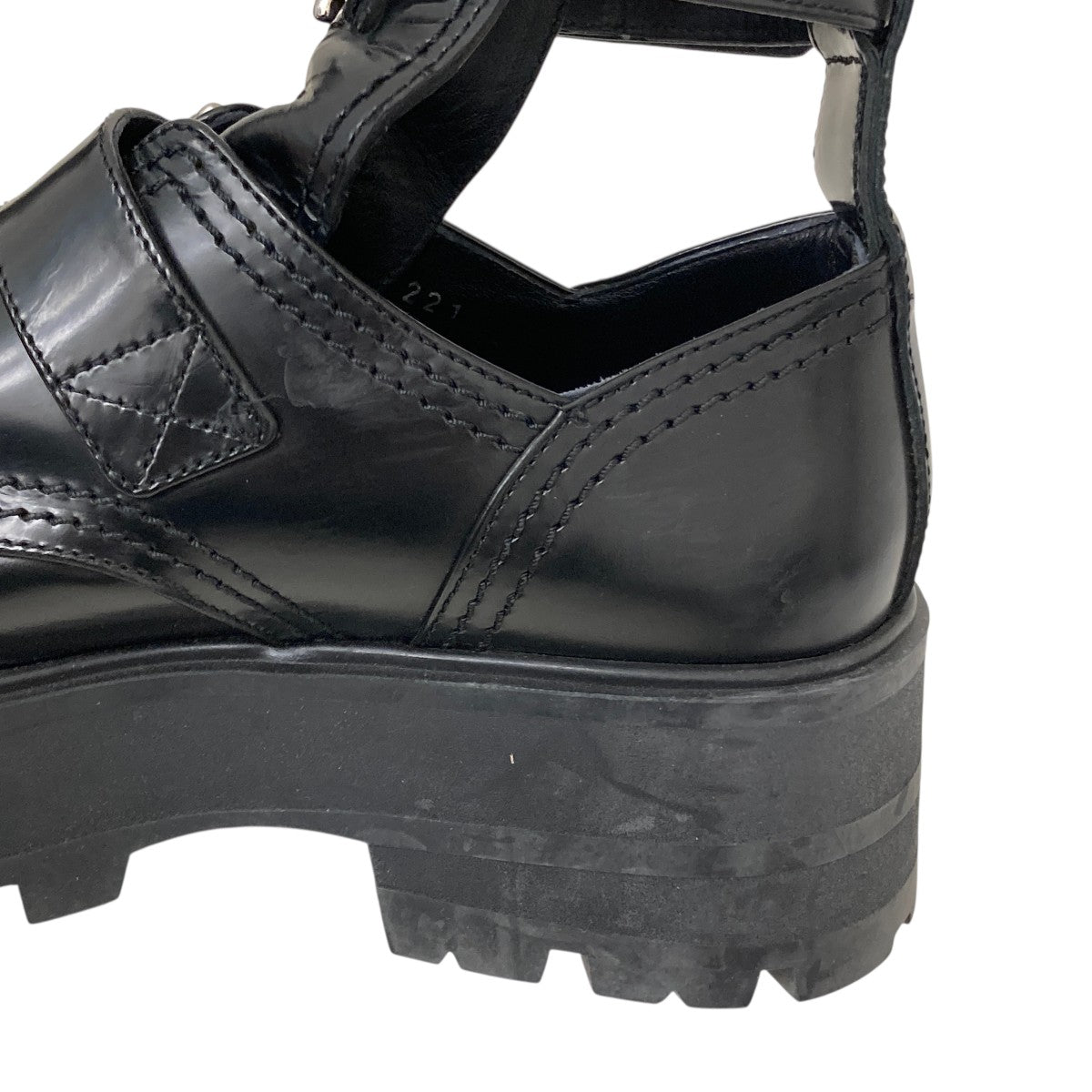 ALEXANDER McQUEEN ベルトブーツ 古着・中古-8枚目のアイテム画像