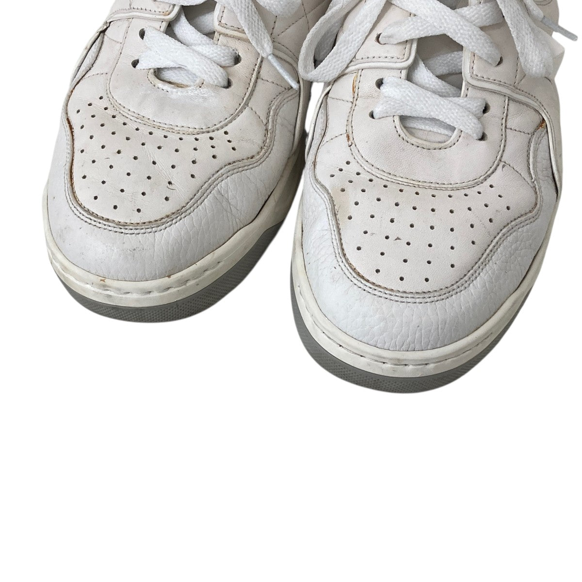VALENTINO GARAVANI 21AWOne Stud Low Topスニーカー 古着・中古-3枚目のアイテム画像