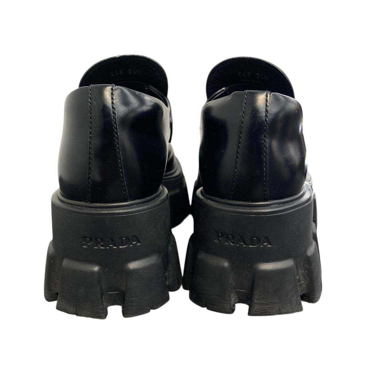 PRADA(プラダ) モノリスブラッシュドレザーローファー ブラック サイズ