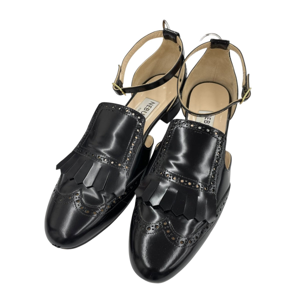 ウイングチップシューズ