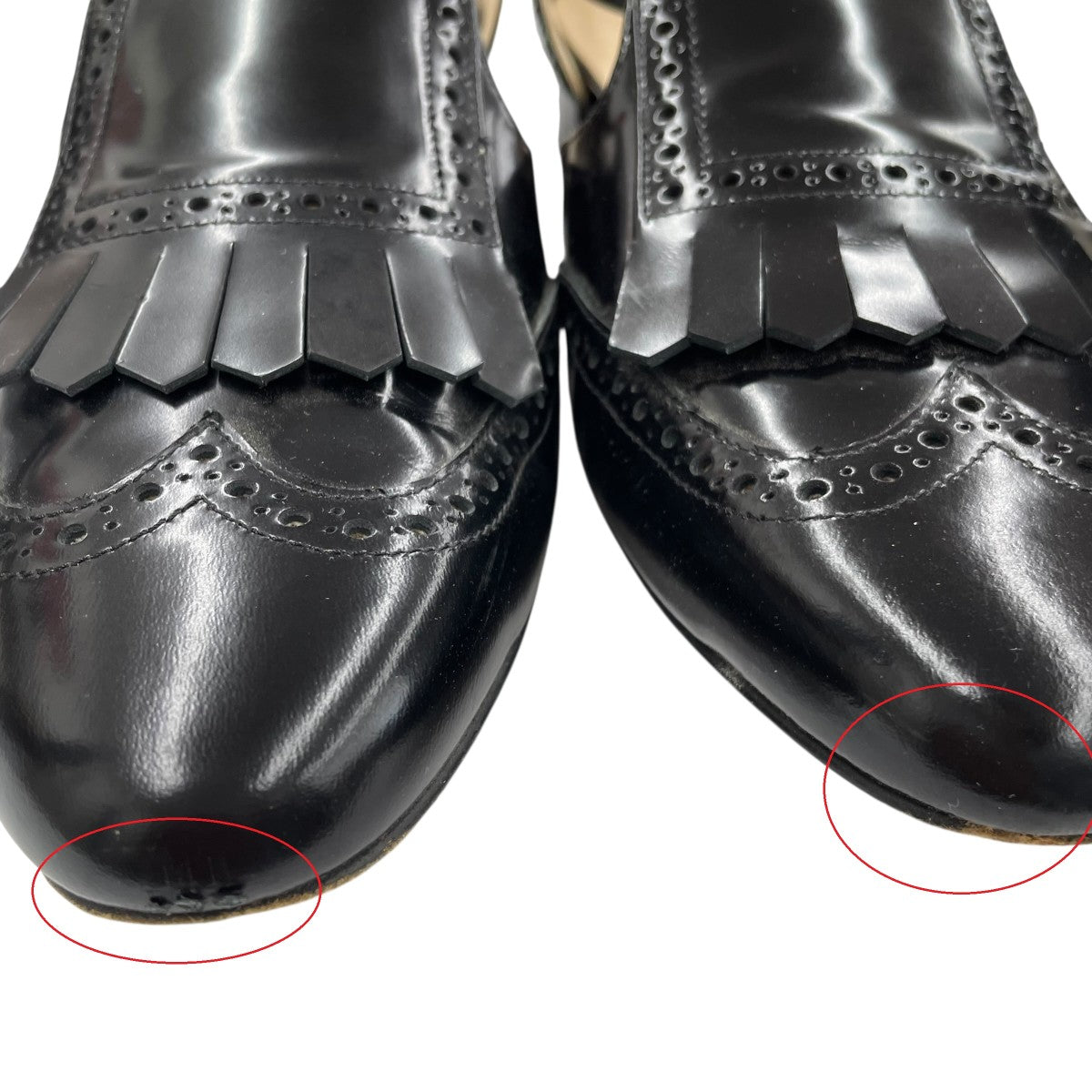 ウイングチップシューズ