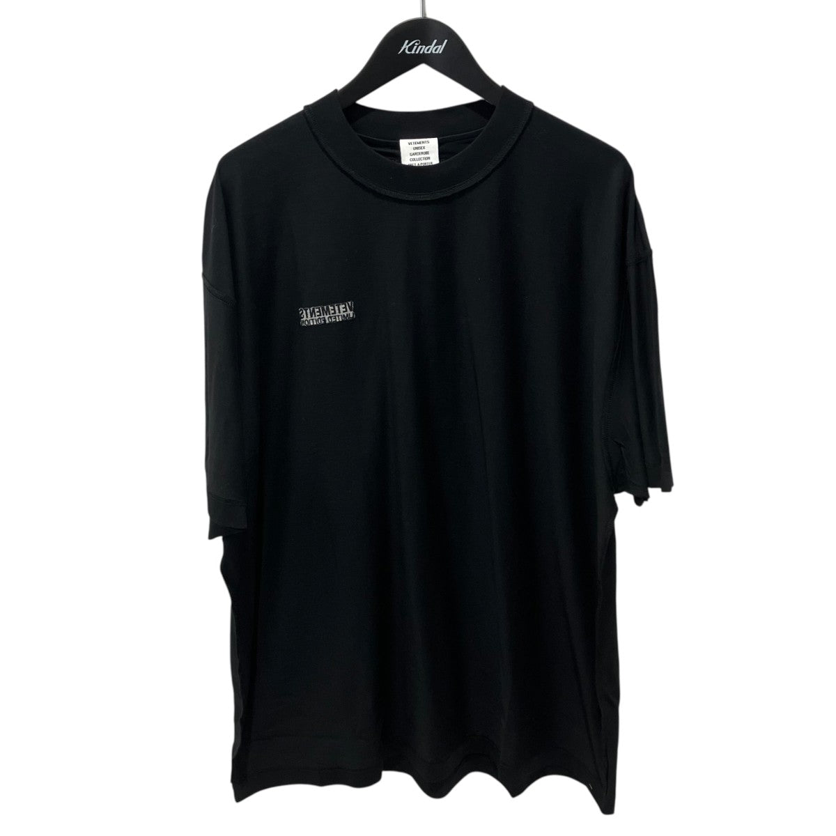VETEMENTS 24SSTシャツUE63TR660B 古着・中古-1枚目のアイテム画像