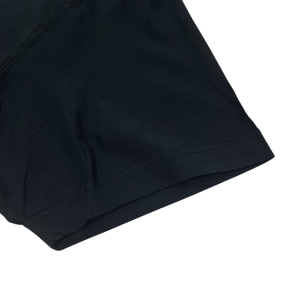 VETEMENTS 24SSTシャツUE63TR660B 古着・中古-4枚目のアイテム画像